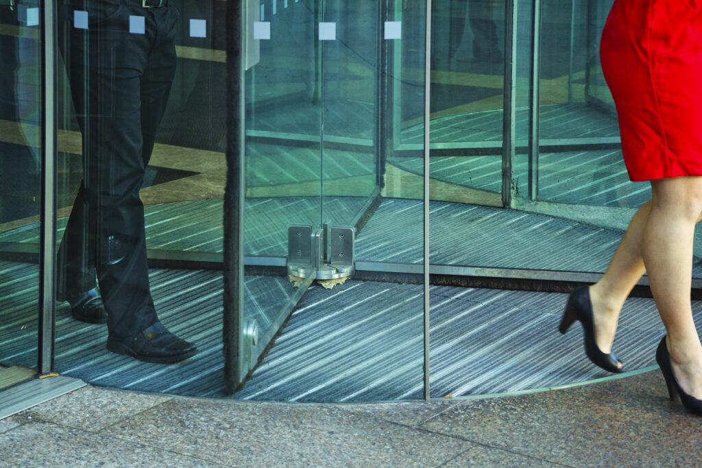 How to handle the departure of senior employees