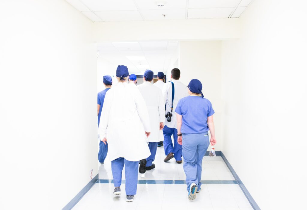 Regulating the healthcare sector in times of crisis - Working in environments of heightened demand