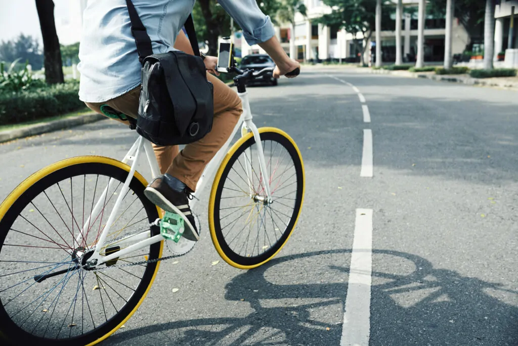 Road safety tips for drivers and cyclists: #RoadSafetyWeek